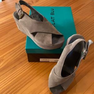 Chocolat Blu Grey wedges. Size 8